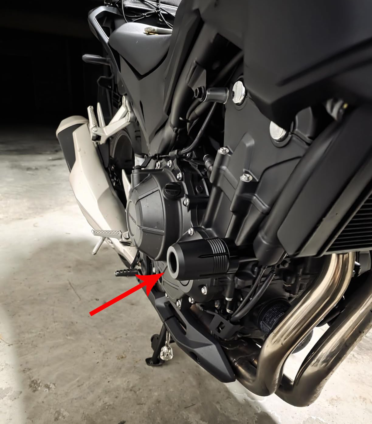 Motorrad Sturzpads kompatibel mit CB500F CB500X CB 500F 500X 2013-2024 NX500 NX400 CB500 Hornet 500 2024-2026 Rahmen Schieber Sturzschutz Crashpads Protektoren Schwarz