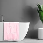 Ultra Doucement 3 Ensemble de serviettes en coton, contient une serviette de bain 28x55 de pouce, une serviette à main 16x24 de pouce & a Laver les cendres 12x12 inch, Idéal Utilisation quotidienne, Compact & Léger - rose