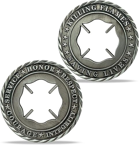 Policía desafía monedas regalos de aplicación de la ley con símbolo de policía hueco hacia fuera