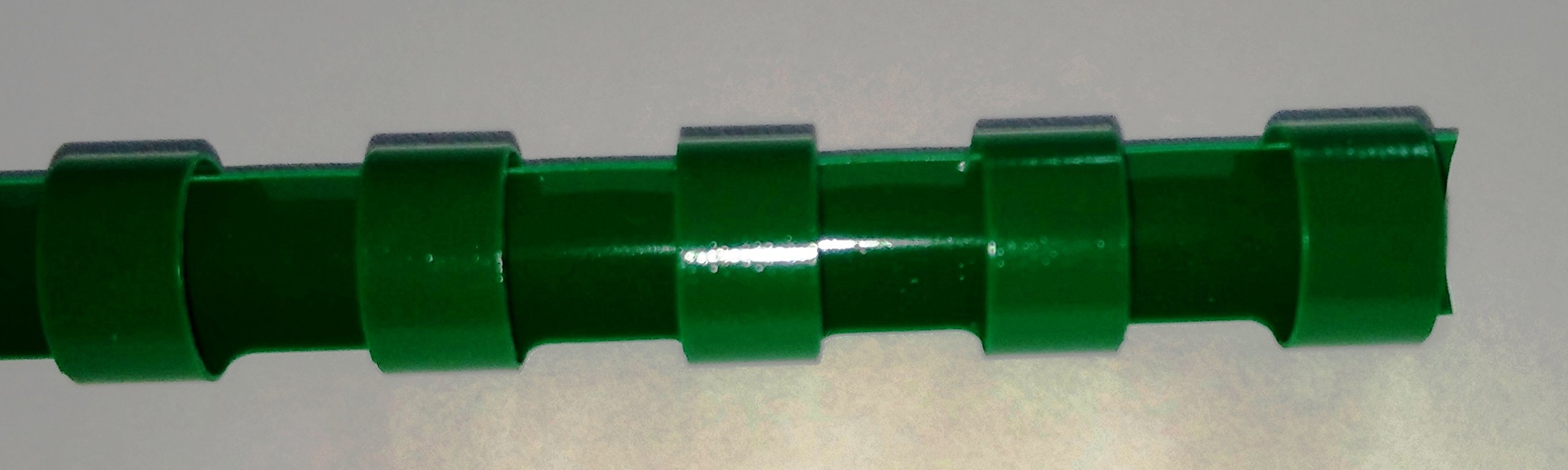 Peigne de reliure en plastique vert 21 anneaux A4 (16 mm)