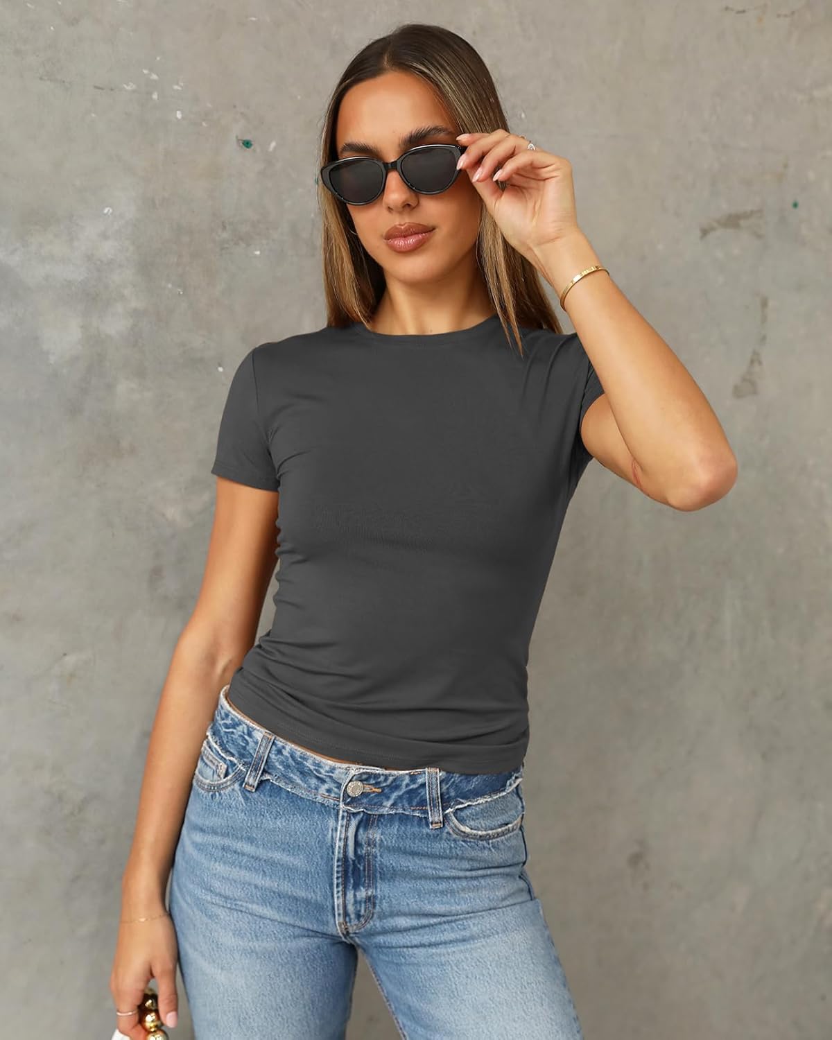 Abardsion Women's Casual Basic Going Out Crop Tops Slim Fit Short Sleeve Crew Neck Tight T Shirts 2026 - Image 2