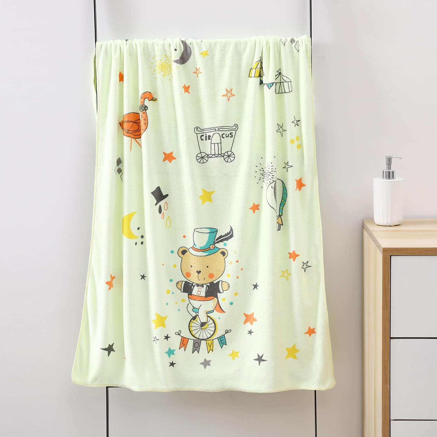 Mee Mee Micro Fiber Baby Bath Towel for New Born | Wash Cloth, Quick Absorbent, Extra Soft Cotton Towels for Kids/Toddlers/Infants/Babies, Pack of 1, Yellow 70X110 CM-picture-35
