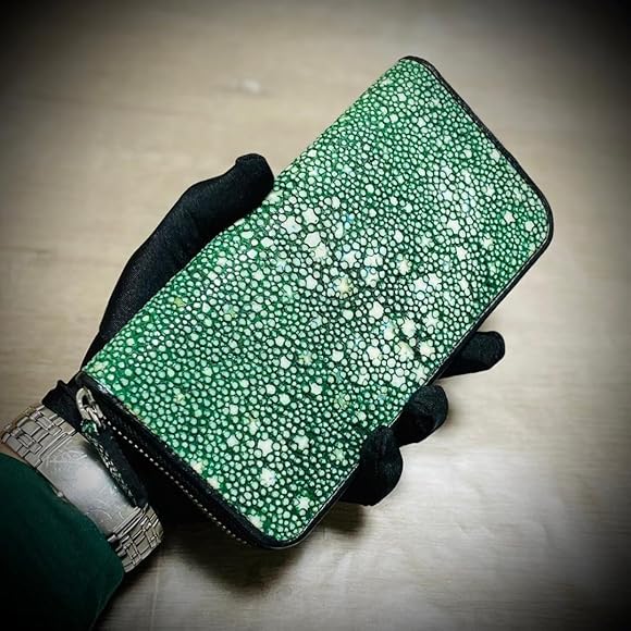 Amazon.co.jp: スタースティングレイ 長財布 カード18枚 大容量  