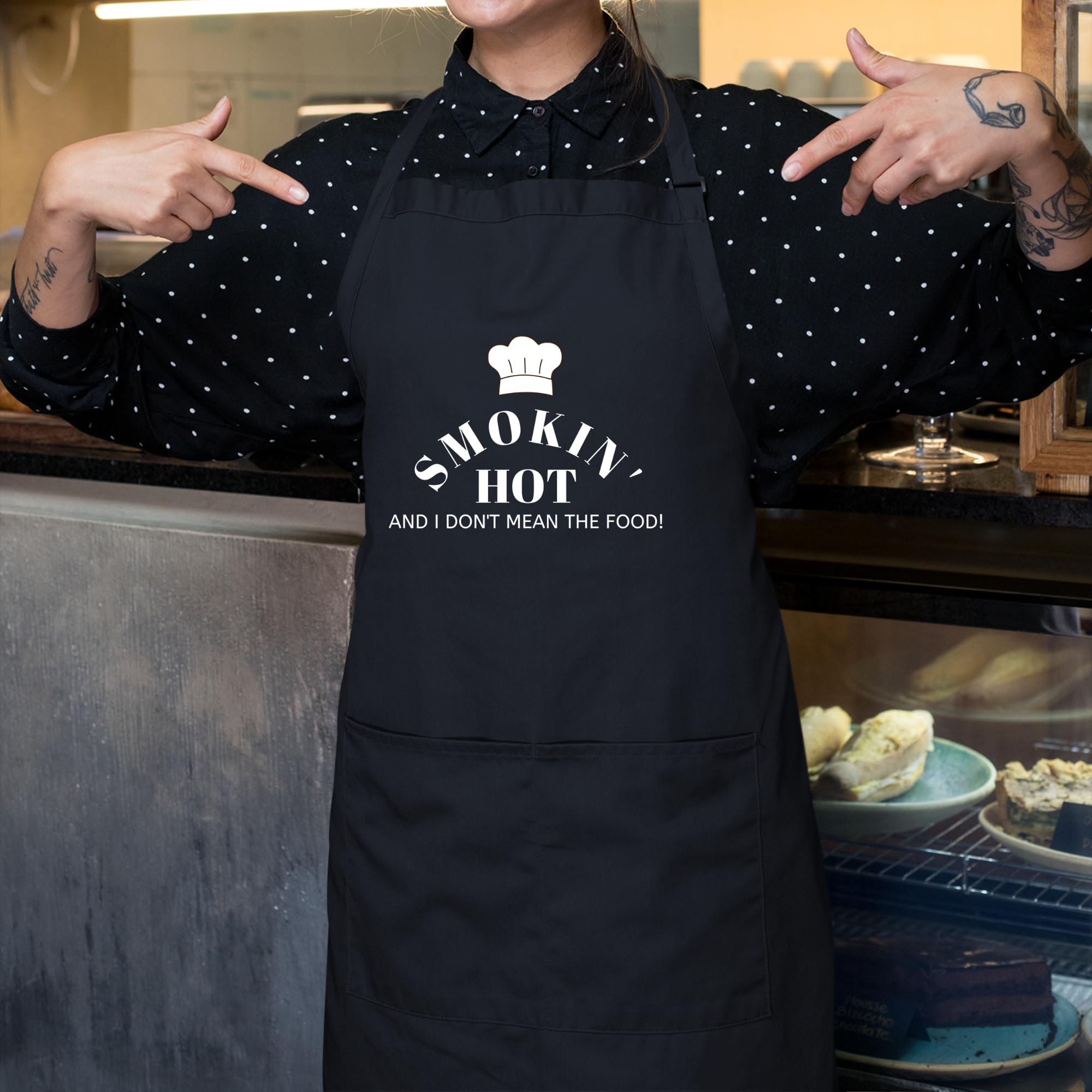 Smokin Hot and I Dont Mean the Food Delantales para hombres, divertido delantal impreso, regalo para ella, delantal de chef, delantal de cocina, delantal de barbacoa, regalo para hornear, regalo del