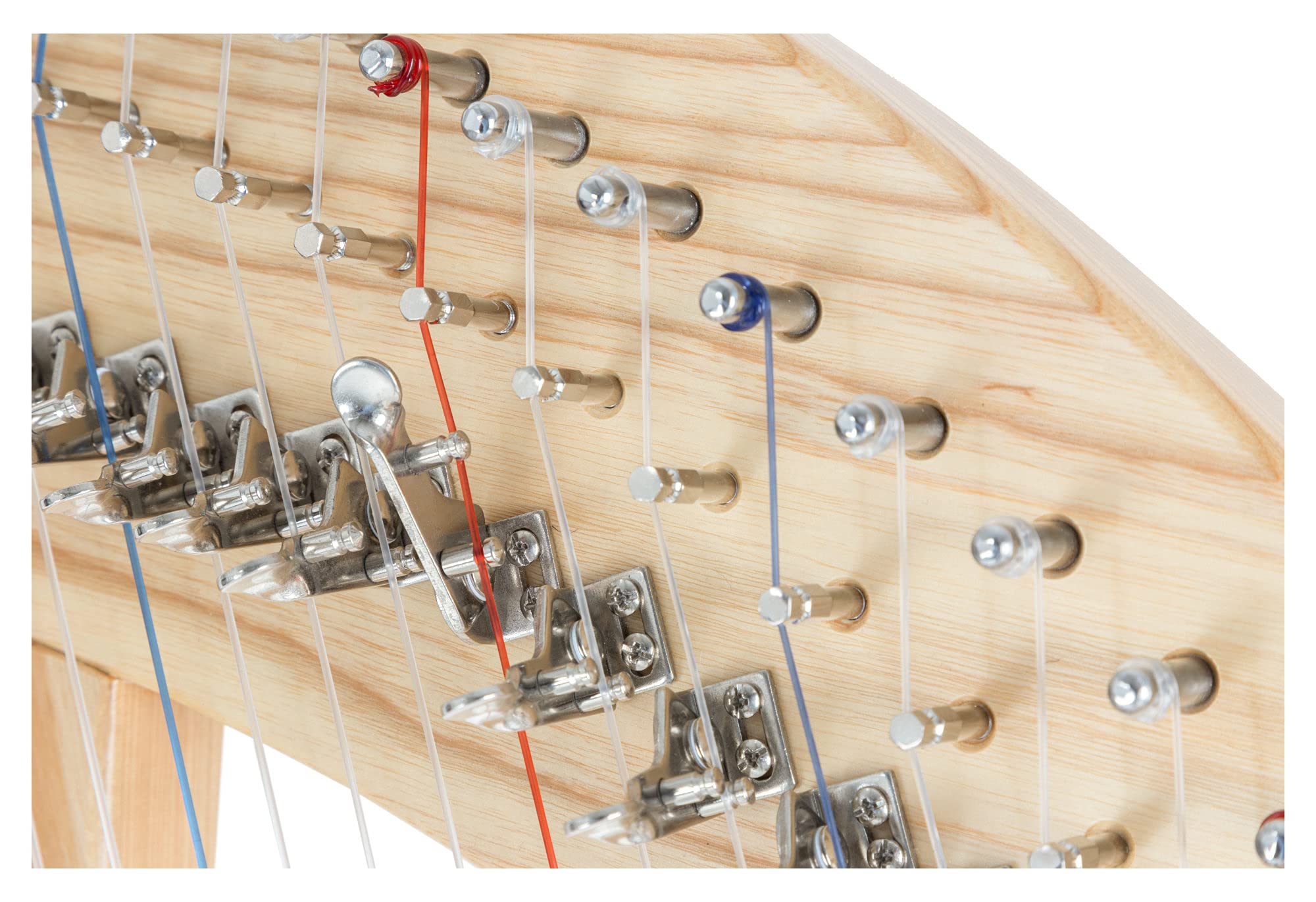 Classic Cantabile H-29 Harpe Celtique, 29 cordes, mécanique demi-ton, accordée Mi bémol Majeur. Inclut sac, école, pupitre, accordeur, 2 clés d’accordage. Hauteur 101 cm.