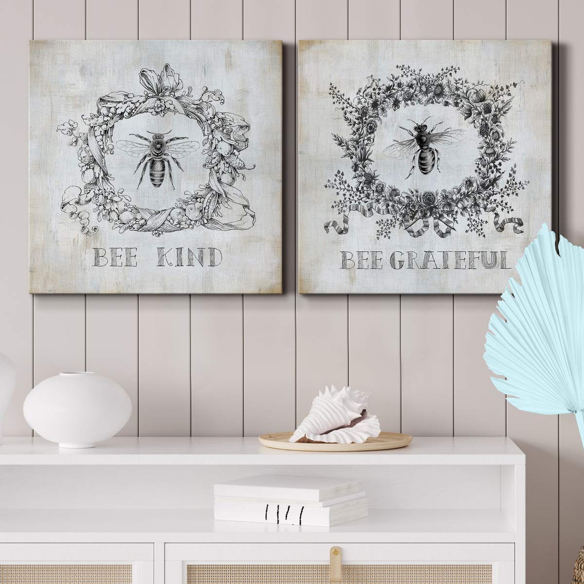 Amazon.co.jp: Renditions Gallery Bee Kind and Grateful Wall Art