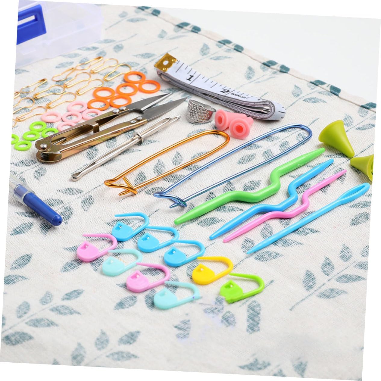 Hohopeti Basic Knitting Tools Kit Sewing Accessories for Household DIY Lightweight and Portable for Beginners and Craft Lovers