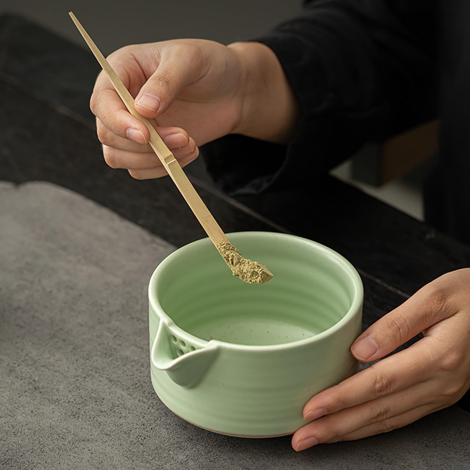 Bambú Te Matcha Kit, Hecho a Mano Cuchara Cerámica Horno Ru Cuenco de Matcha Soporte Japonés Kit de Matcha Juego de 4 Piezas Fiesta del Té Amantes Regalo Imprescindible(Brown)