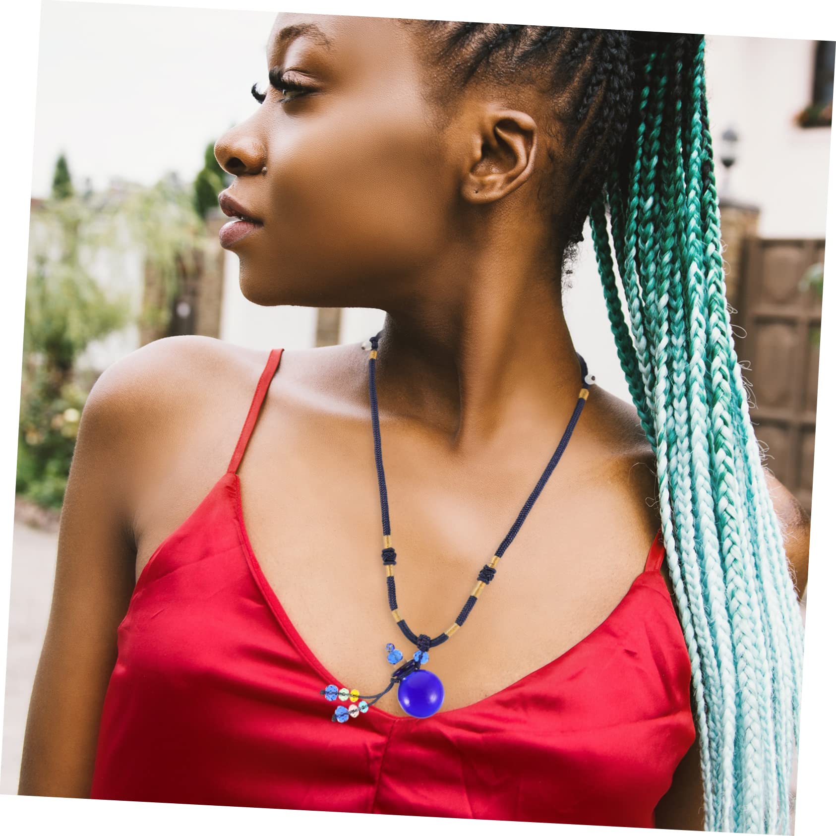 LIFKOME 4pezzi Collana Con Ciondolo Diffusore Di Oli Essenziali Pendente Creativo Per Accessorio Chic Per Eventi e Occasioni Speciali