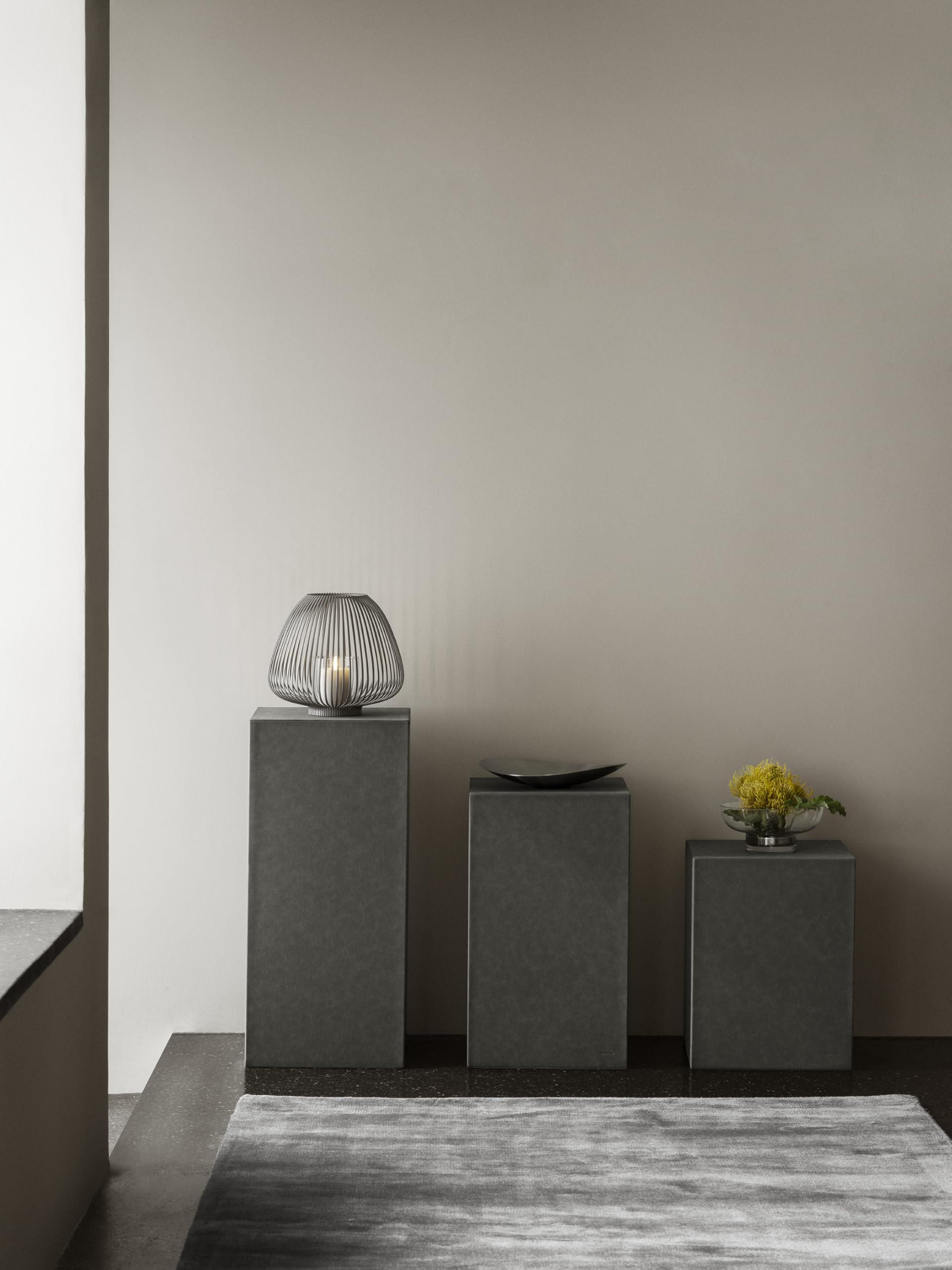 blomus Podest SAHLA | Pewter | Größe L | Dekosockel & Präsentationspodest | Wohnaccessoire modern