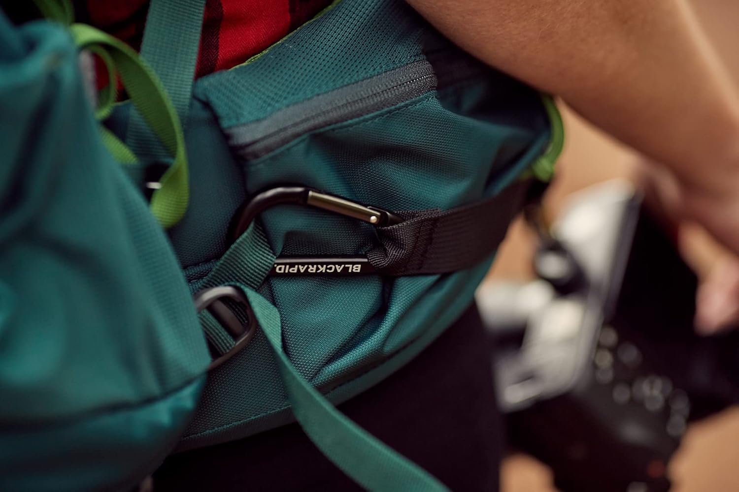 BLACKRAPID Backpack Camera Sling, Trusted Design, Strap for DSLR, SLR and Mirrorless Cameras