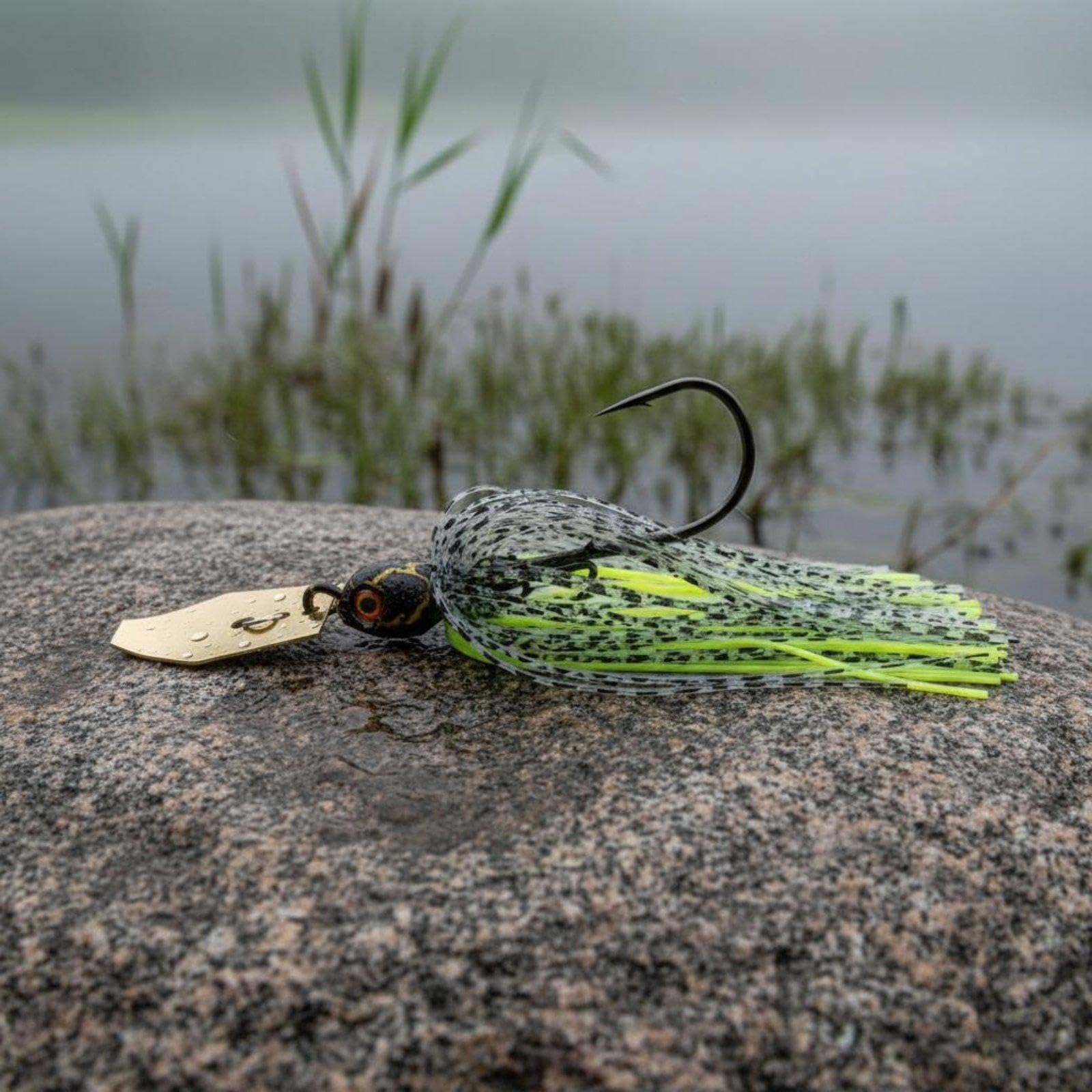 Set di 6 Esche Artificiali da Pesca, Jig, Cucchiaini con Paletta E Gonna in Silicone Che Emette Vibrazioni E Suoni, Adatte alla Pesca di