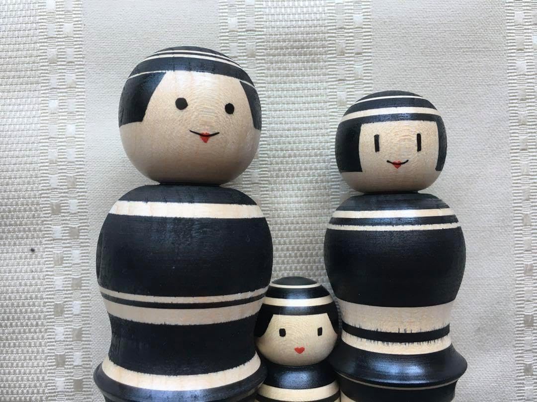 ルビンのこけし ファミリー ブラック 黒 限定品 青森県黒石市 22000円 ルビンのこけし ファミリー ブラック 黒 限定 青森県黒石市 ふるさと