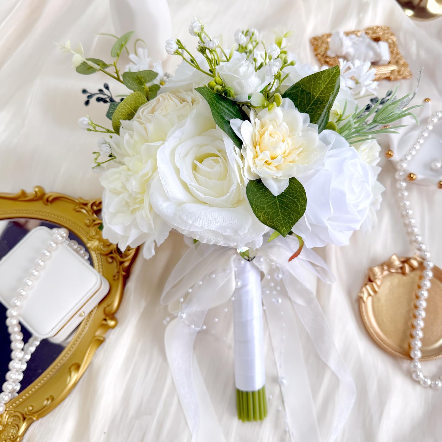9 Inch Ivory White Wedding Bouquets for Bride Bridesmaid Champagne Rose Bridal Bouquet Artificial Fake Silk Cream Flowers Pearl Chains French Vintage Boho Rustic Church Decoration Toss Bouquet Prom