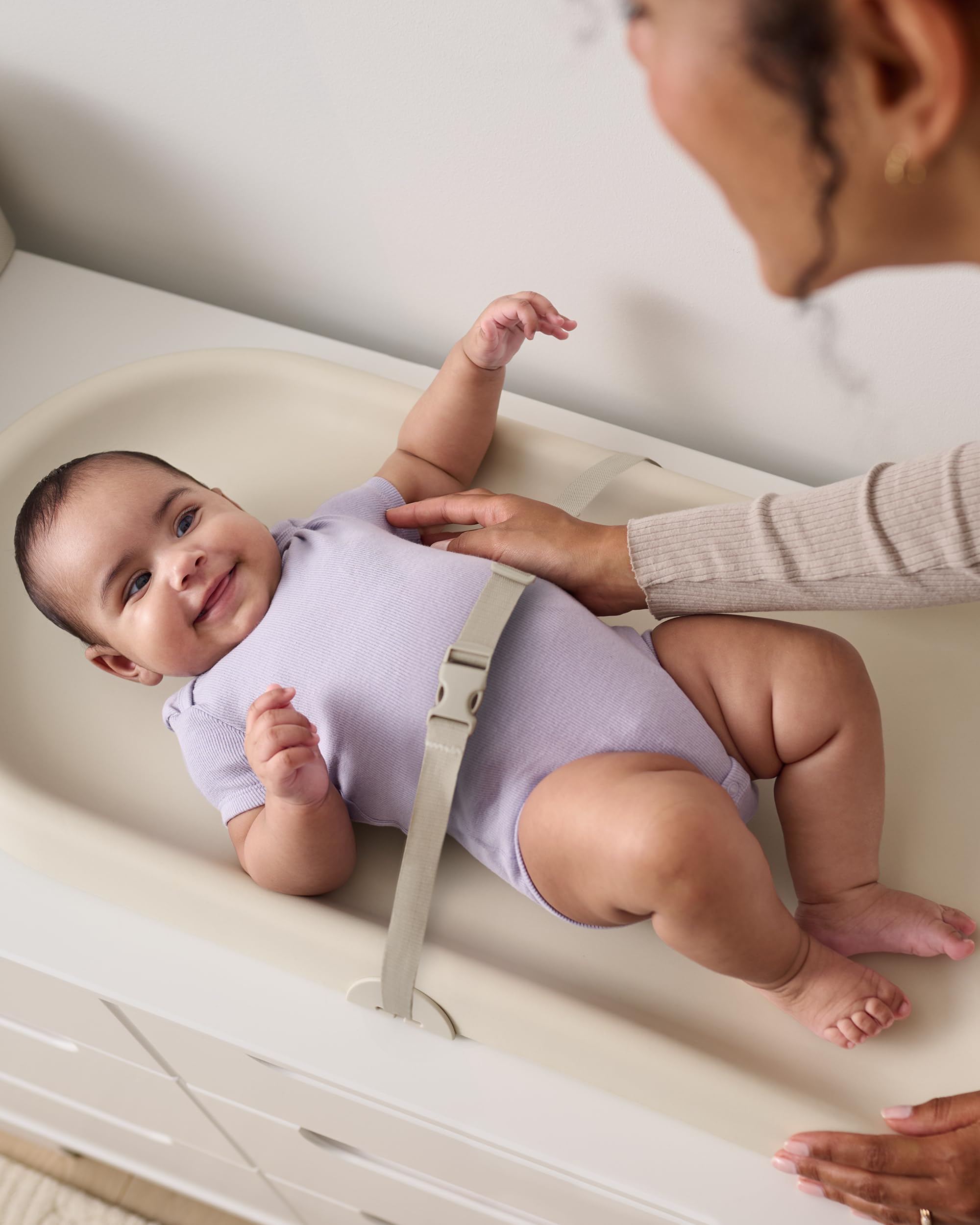 Skip Hop Fasciatoio per bebè, leggero, lavabile e sagomato con imbottitura in schiuma, adatto per fasciatoi standard, colore: avena