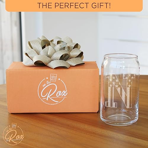 Miniatura 3 de Vaso en forma de lata de cerveza con monograma grabado - bandera de EE.UU.