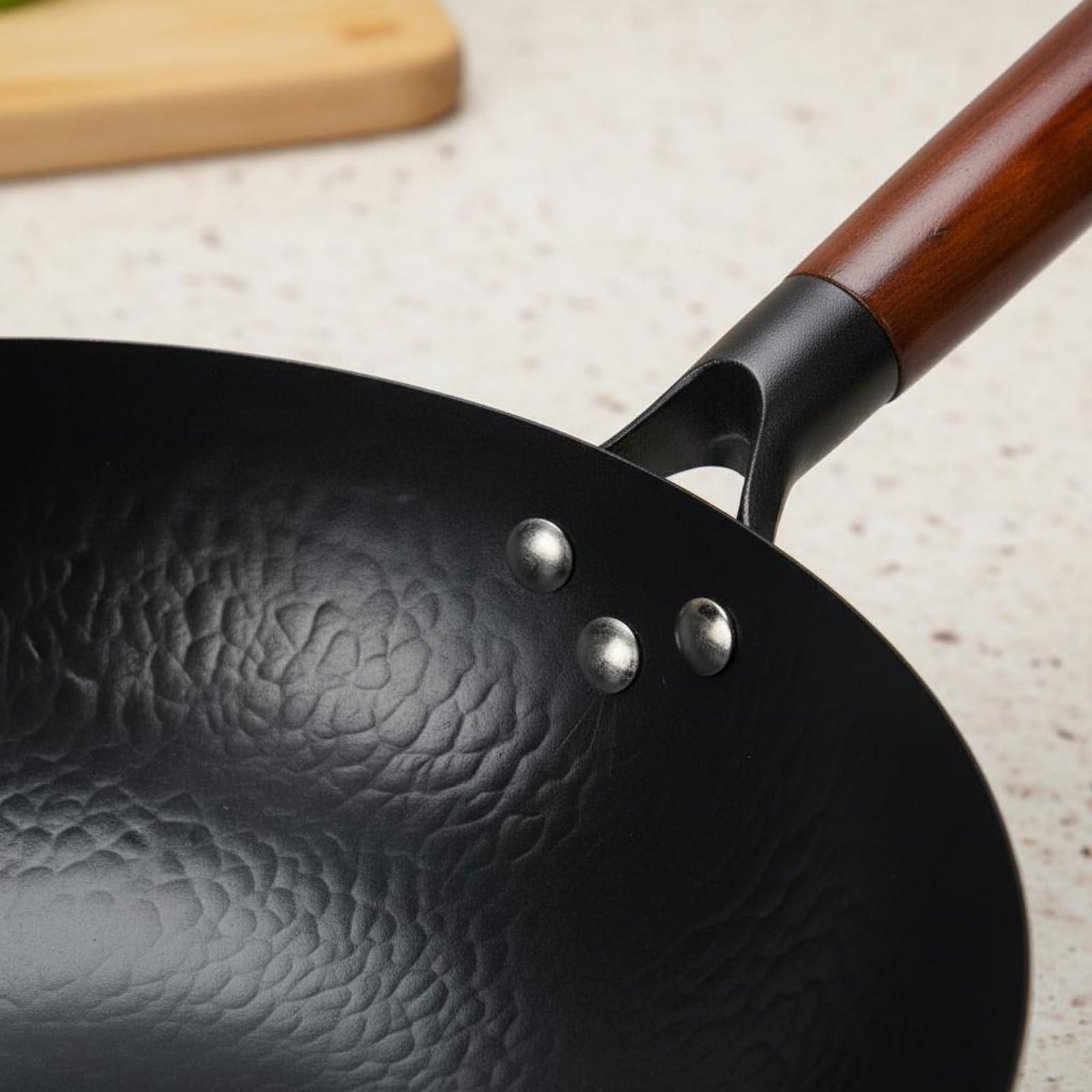 Wok de Hierro Forjado a Mano Sartén de Hierro Sartenes para Saltear Sartén Plana sin Recubrimiento Material Puro y Libre, Wok Tradicional Forjado De Hierro De 32cm Sin Tapa
