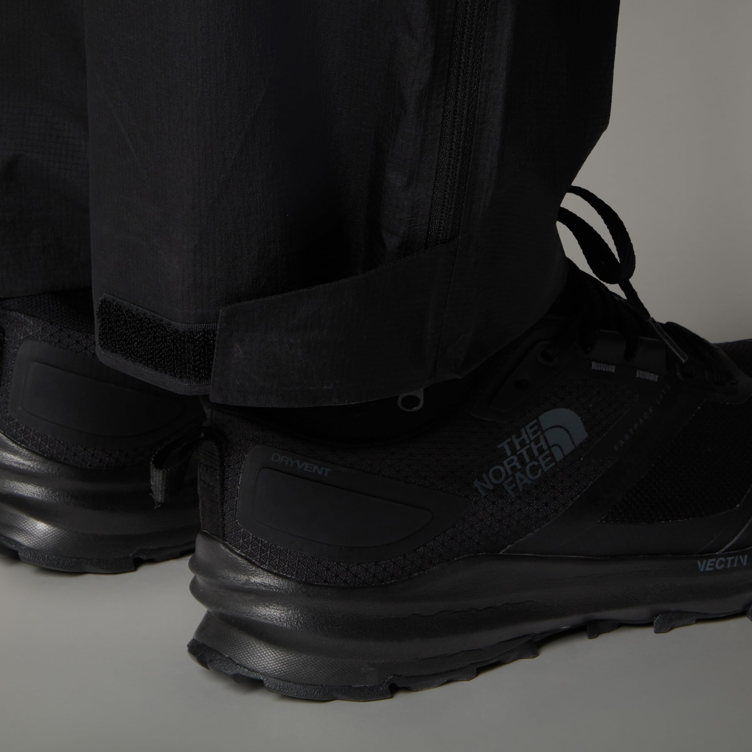 THE NORTH FACE - Scarpe da Trekking Vectiv Fastpack Lite per Uomo - Impermeabili, Traspiranti, Leggere - TNF Black/Anthracite GR