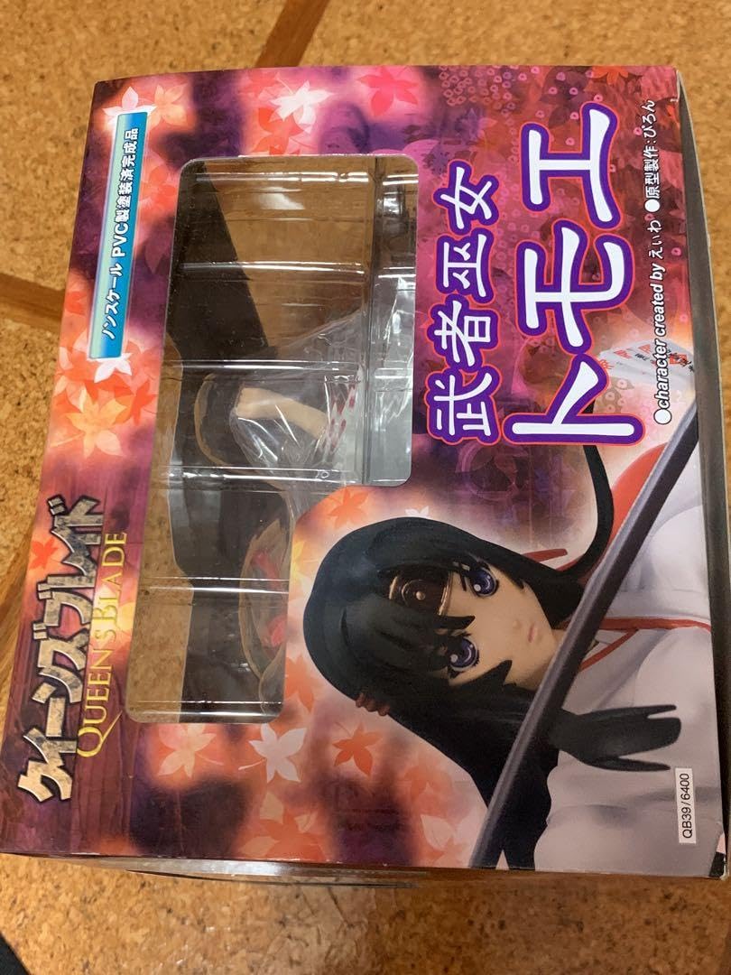 Amazon.co.jp: クイーンズブレイド 武者巫女トモエ グリフォン