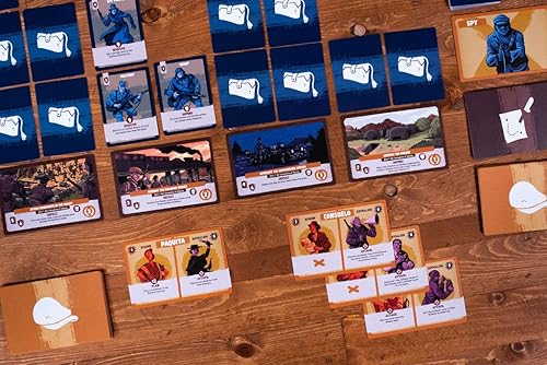 Miniatura 8 de 25th Century Games Resist!, Solo Solo Histórico Juego de Estrategia de Cartas Temáticas de Guerra