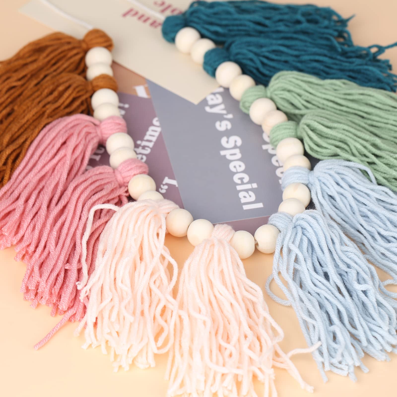 XMGZQ Bunte Quasten-Girlande, Boho-Quasten-Girlande mit Holzperlen, Makramee, gewebte Quaste, Girlande, Banner, Wandbehang, dekorativ für Kinderzimmer, Party, Urlaub, Klassenzimmer, Dekoration (B)