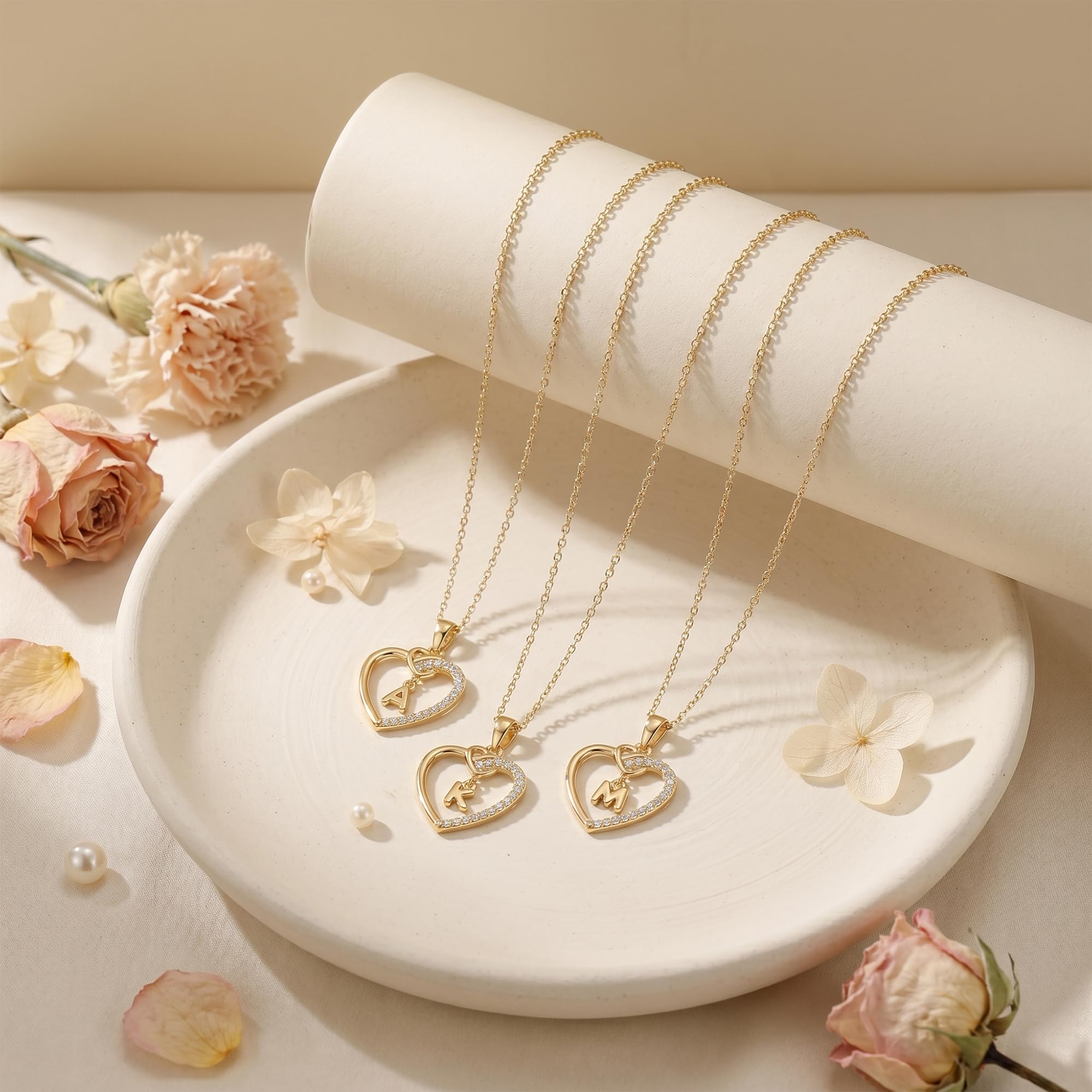 Kette Herz Halskette Damen Gold Silber, 18K Gold/Silber Vergoldet Herz Zirkonia Anhänger Kette mit Buchstaben Schmuck Geburtstag Geschenk für Frauen Mädchen Kinder Freundin Mama