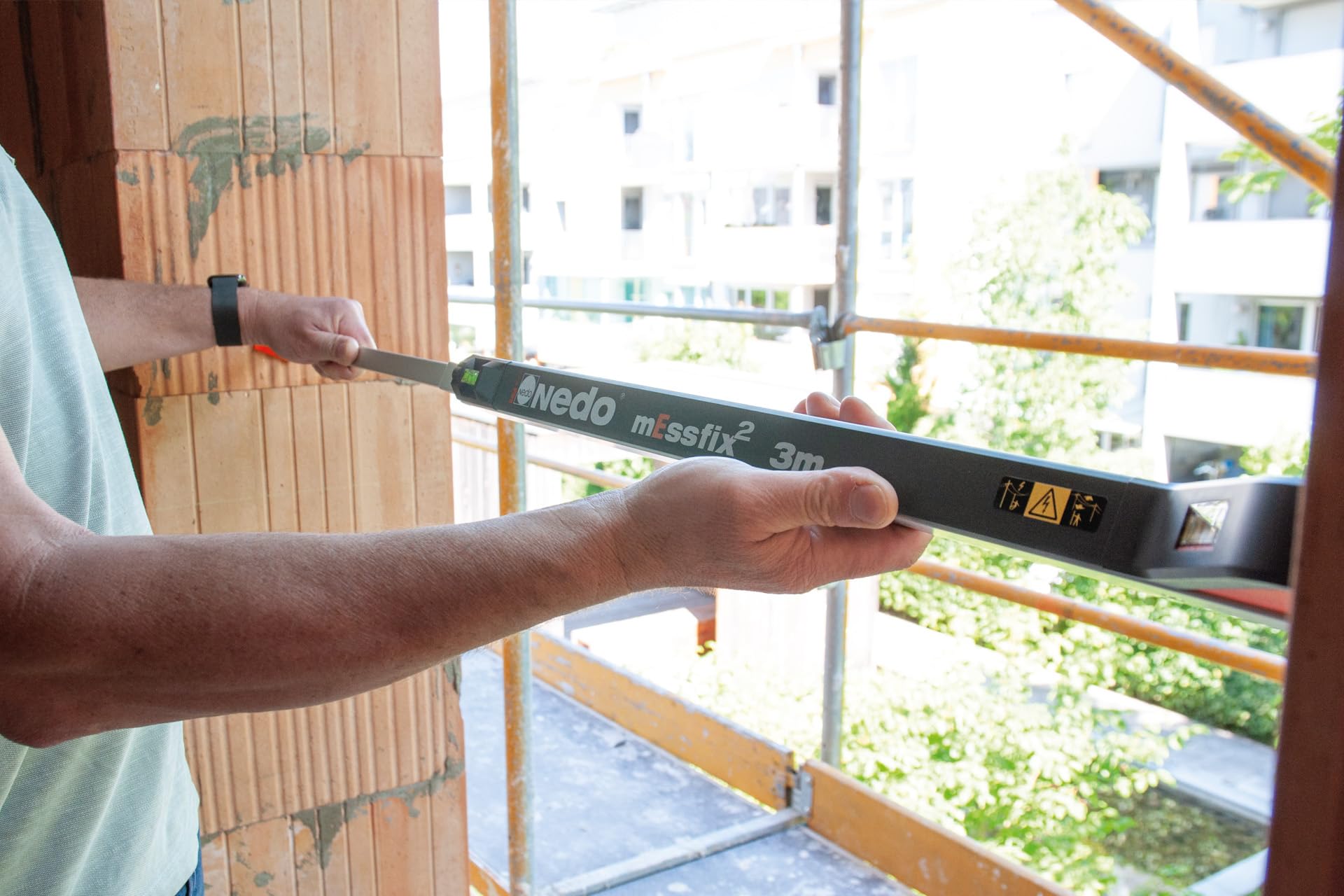 Nedo mEssfix 2 Teleskopmessstab 3m – mit Kombilibelle & Transporthülle – präzise Aufmaßhilfe für Fenster & Türen