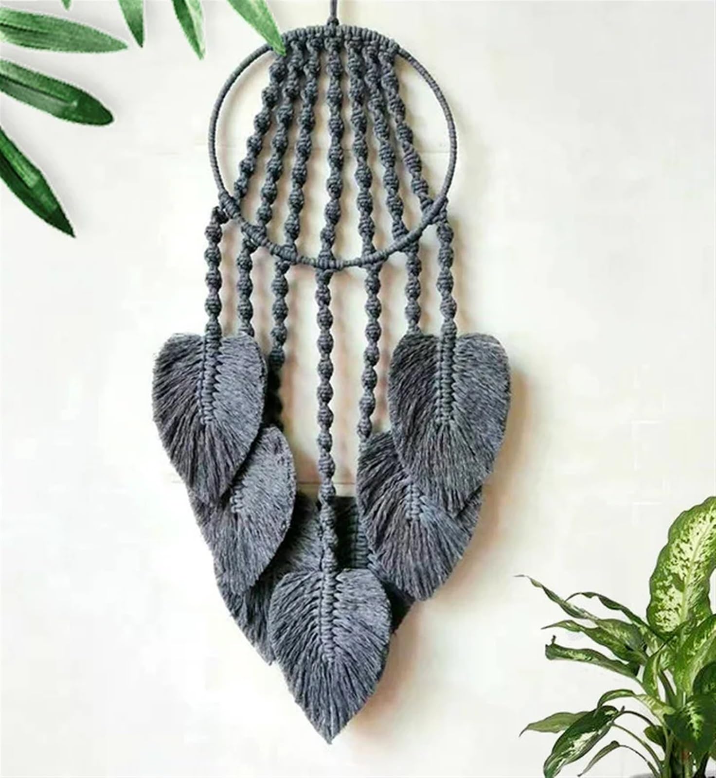 Atrapasueños Atrapasueños de macramé con Forma de aro y Hojas de Plumas for Colgar en la Pared, Adorno Artesanal for decoración del hogar, Tapiz Tejido a Mano(Grey)