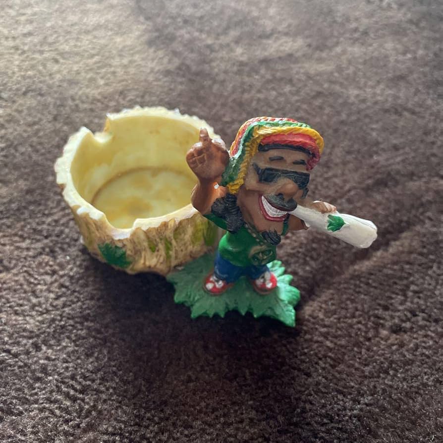 未使用　レゲエ　ラスタマン灰皿&小物入れ　レア物　3個セット Amazon.co.jp: レゲエ ラスタマン灰皿&小物入れ レア物 3個