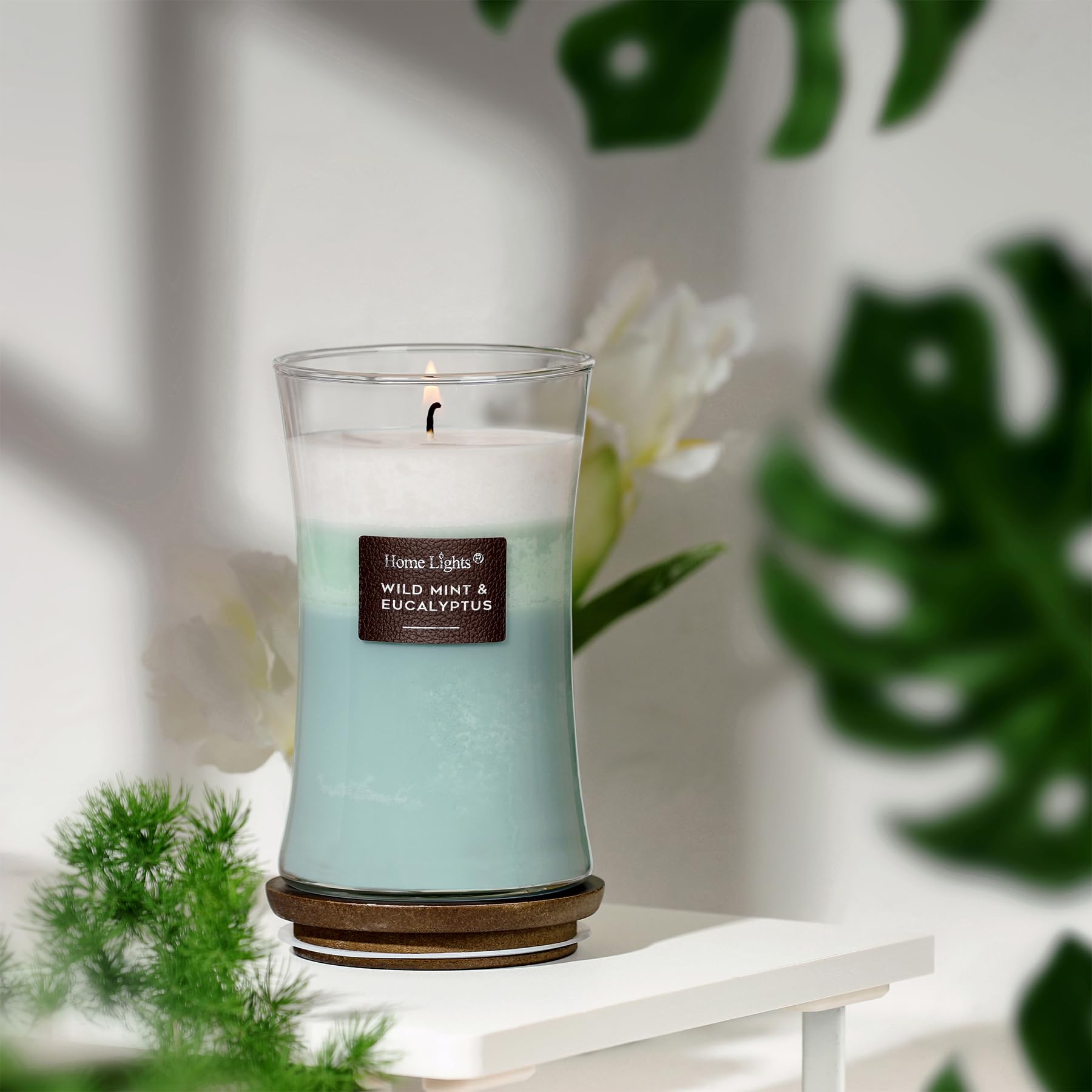 HomeLights - Velas perfumadas de 3 capas para el hogar, velas perfumadas de cera de soja natural de 21 onzas que duran hasta 100 horas, tarro grande, menta silvestre y eucalipto
