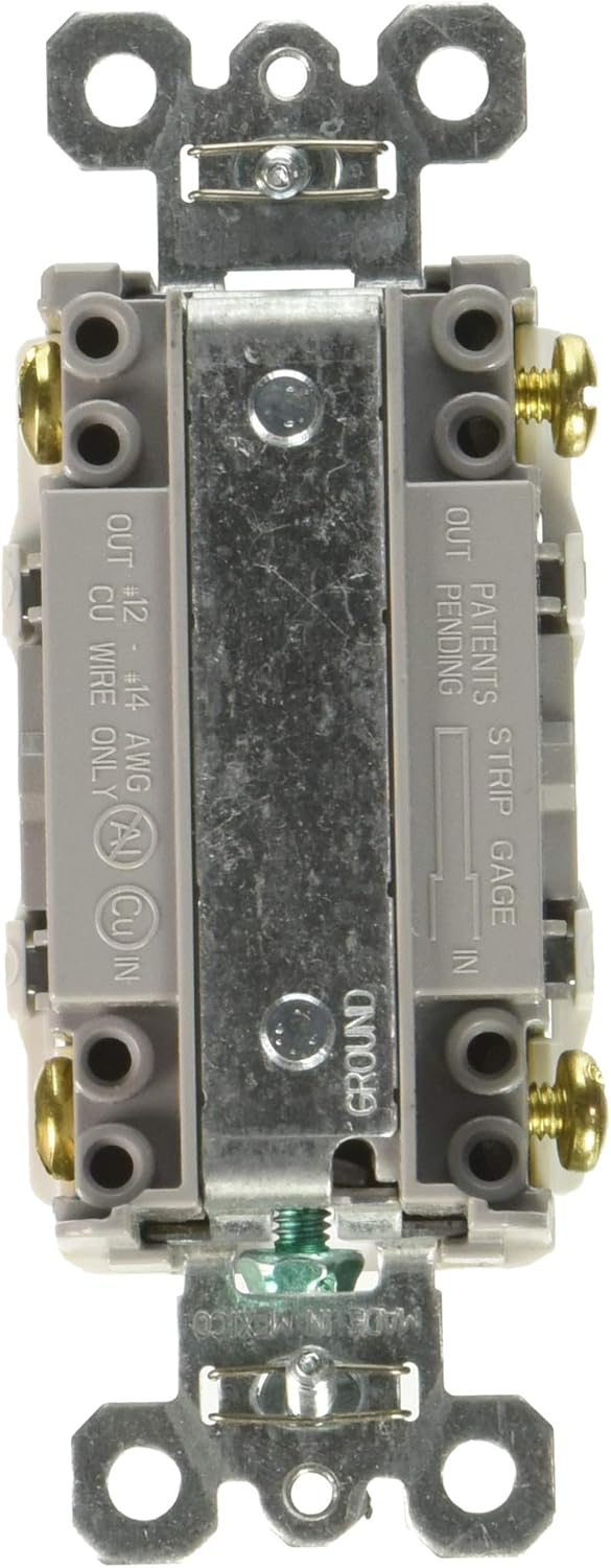 TradeMaster 15A120V Decorator Switch Four Way in White