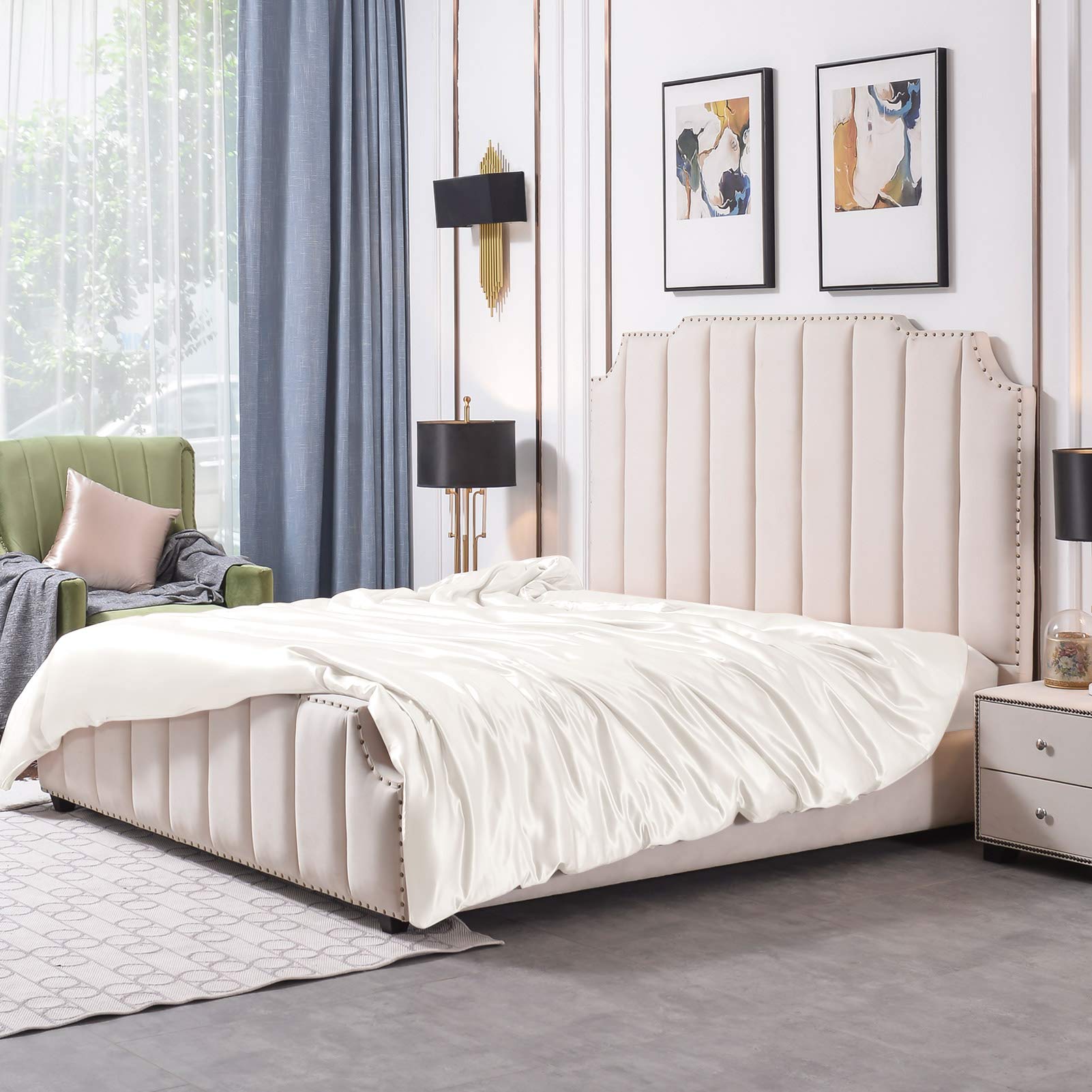 THXSILK Luxurious Silk Duvet Cover Seamless, 25 Momme Mulberry Silk Quilt Cover for Down Comforter, Zipper Closure, 1 Duvet Cover ONLY (White, Queen)