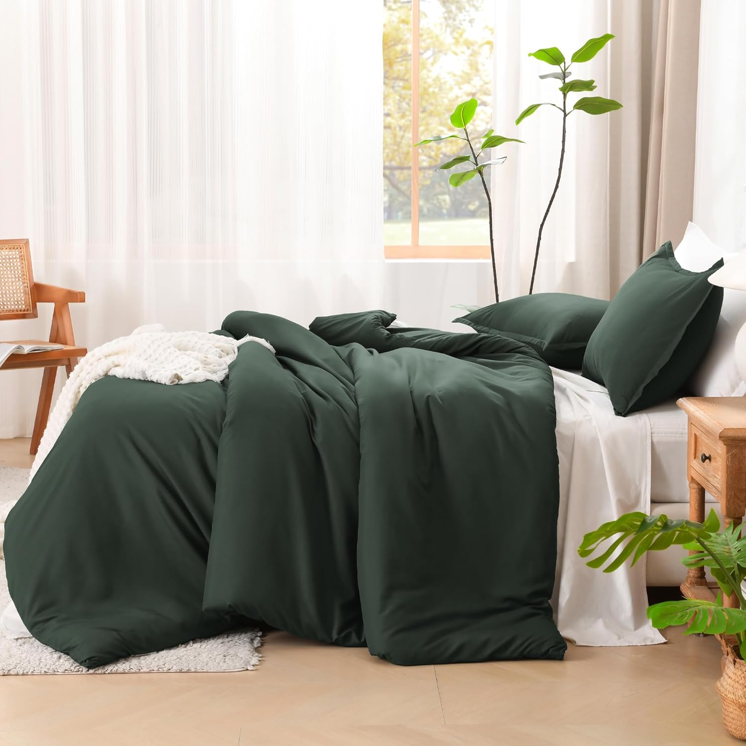 Litanika California King Comforter Set Forest Green - 3 Pieces Cal King Lightweight Soft Plain Bed Comforter, Oversized Down Alternative Bedding Set - Machine Washable (104x96In, 2 Pillowcases) - Image 5