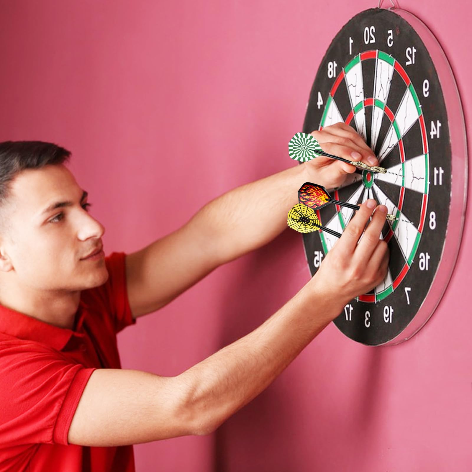 Wingluge Juego de 12 Dardos con Punta de Acero, Dardos Profesionales 14 Gramos, Darts Set 4 Patrones, Dardos para Principiantes, Bar y Sala de Juegos, Familia Fiesta, Rec Room