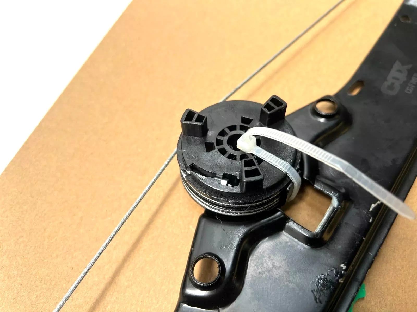 Mécanisme De Lève Vitre Manuel Arrière Droit Côté Passager Compatible Avec GRANDE PUNTO, PUNTO, PUNTO EVO (5 Portes) - 51723323