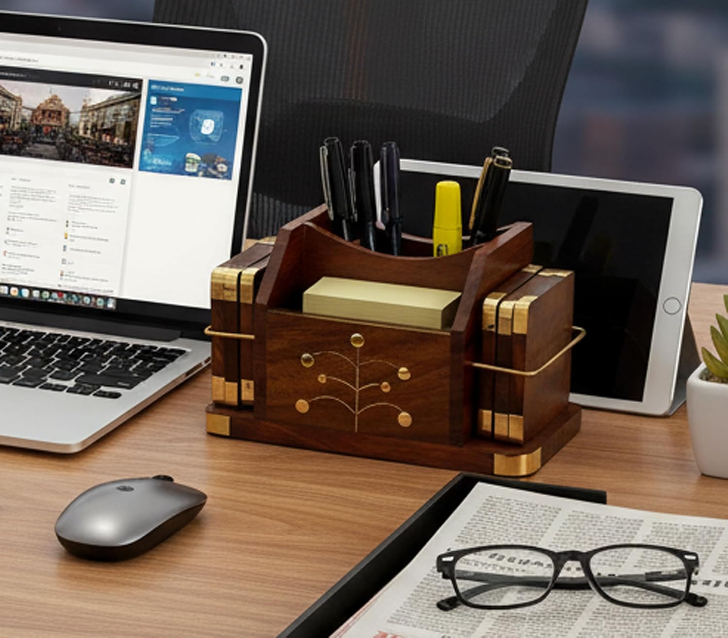 Stonkraft Wooden Rosewood Desk Organizer, Coasters Set, Pen Stand, Business Card Holder with Brass Work (Office Table Accessories)