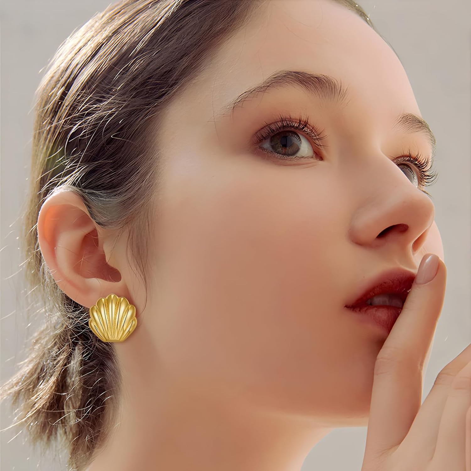 Seashell Studs Earrings for Women Dainty Beach Earrings Summer Fashion Jewelry - Image 2