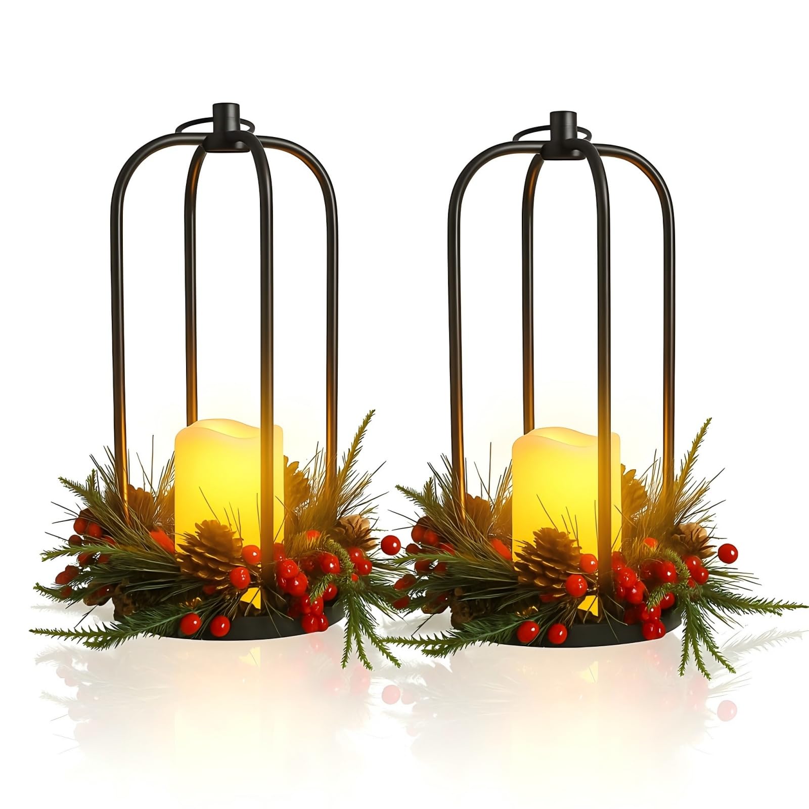 Bdor Juego de 2 faroles de Navidad, portavelas de metal colgante de 14 pulgadas de alto con conos de pino, bayas y vela LED sin llama, centro de mesa de vacaciones para decoración interior del hogar