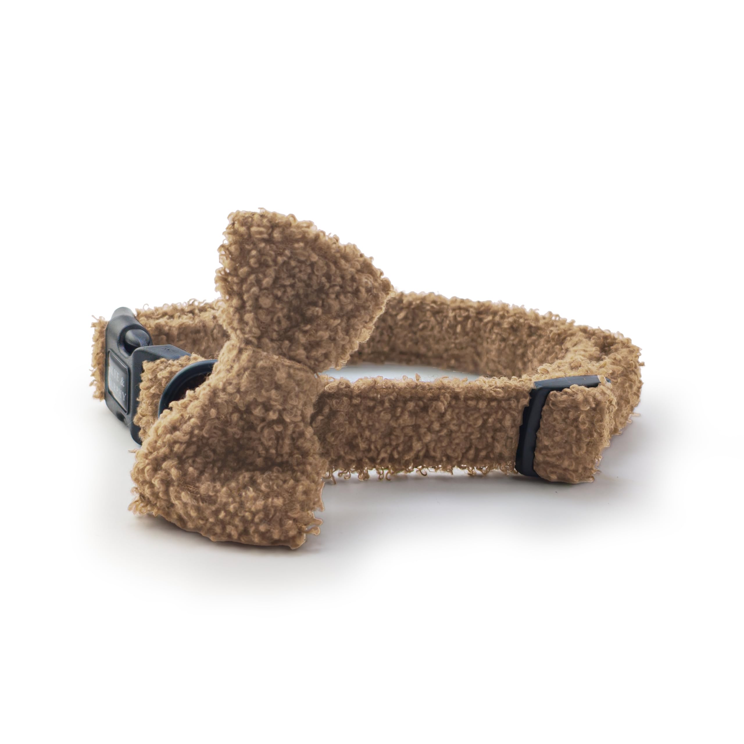 HugglePets Skye & Murphy Teddy Bear, Soft Dog Collar and Bow Tie Set | Caramel (Warm Beige) | Teddy Bear Texture with Detachable Doggy Bow Tie | Brown Dog Collar | Size Large (45-70cm)
