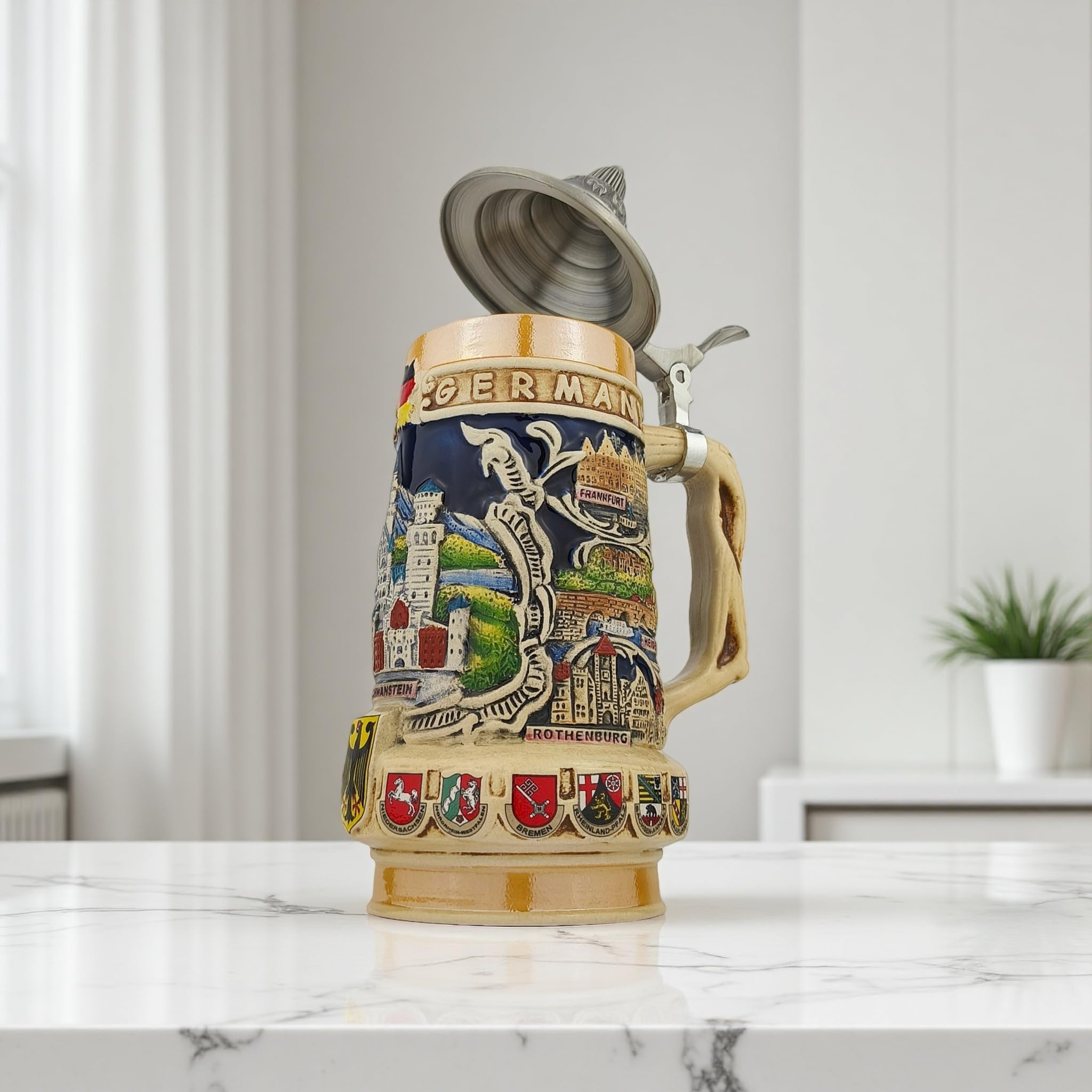 Jarra de cerveza alemana con tapa, 0,7 l, jarra de piedra tradicional con diseño de Neuschwanstein, cuerda de cerveza hecha a mano para fiesta, hogar y colección, regalo para hombres, padres