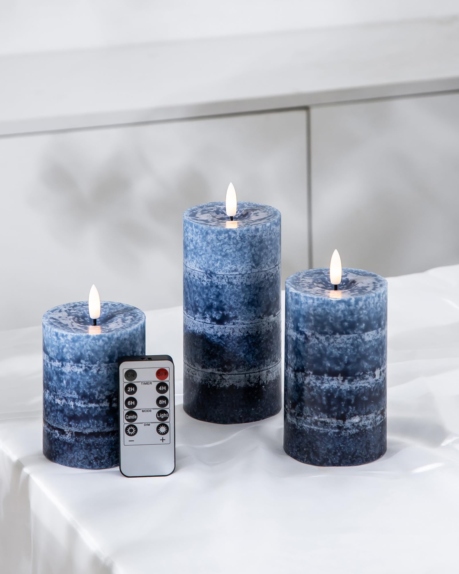 Stmarry Candele senza fiamma sfumate blu navy con telecomando e timer, candele a pilastro a LED realizzate in vera cera, funzionamento a batteria con fiamma tremolante 3D, 7,6 x 10,2 cm, 7,6 x 12,7 cm