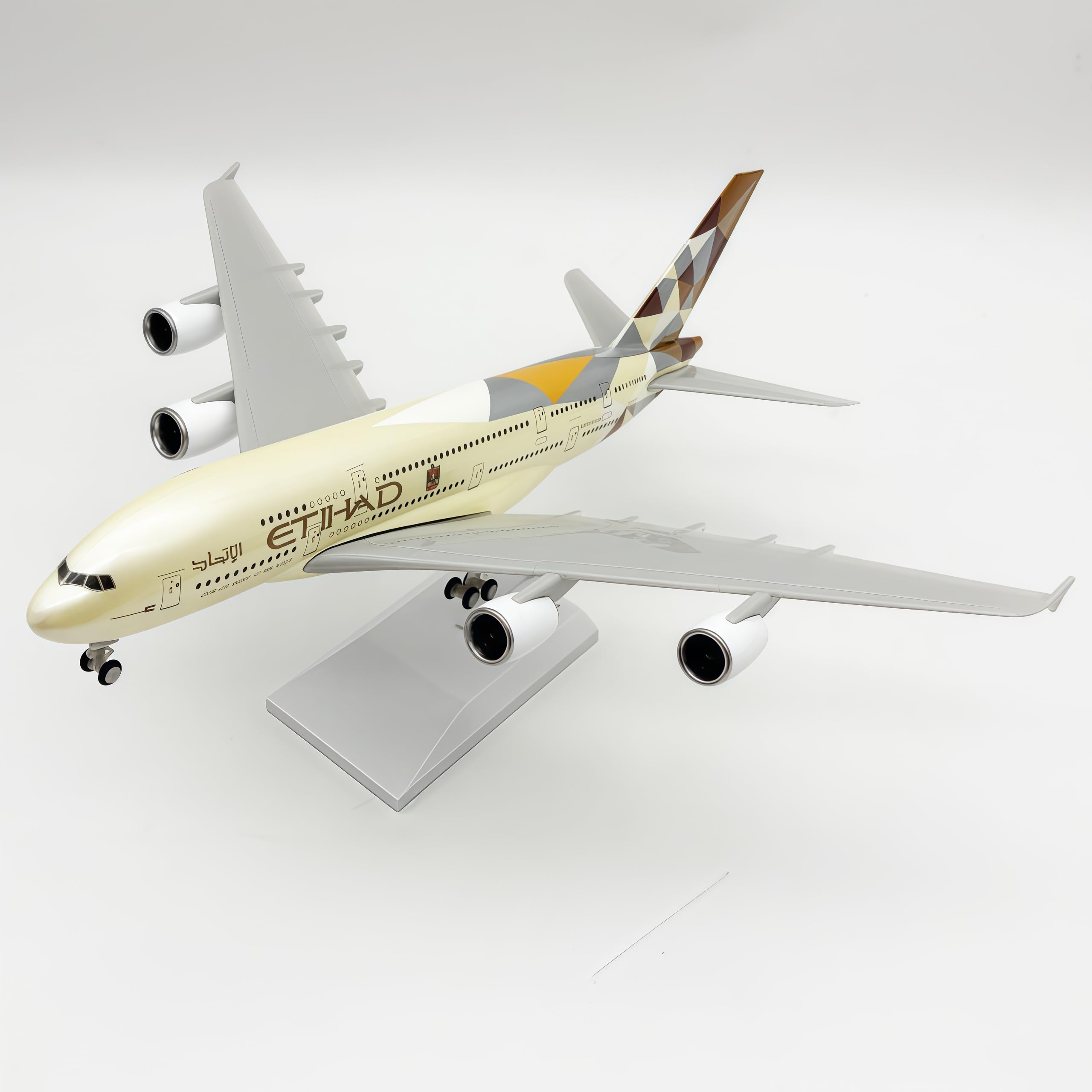 LGSRSNXHTX 1/200 Diecast Metal Airplane Model with Stand A380 Plane Model for Adult Aviation Gifts,Desktop Display Airplane Ornament