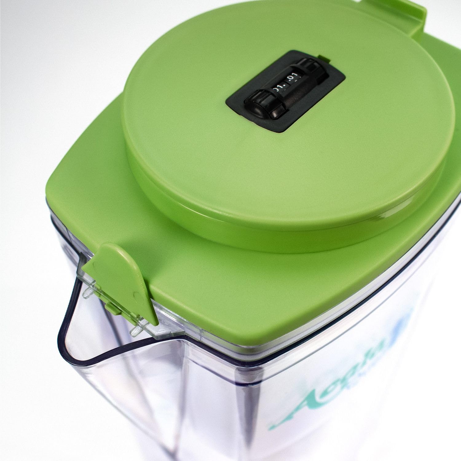 Filtro de agua AcalaQuell One | Jarra con filtro de agua | Verde Claro | La filtración más alto rendimiento | Cartucho de filtro de varias capas | PI- Tecnología | Crea delicioso sabor y agua sana