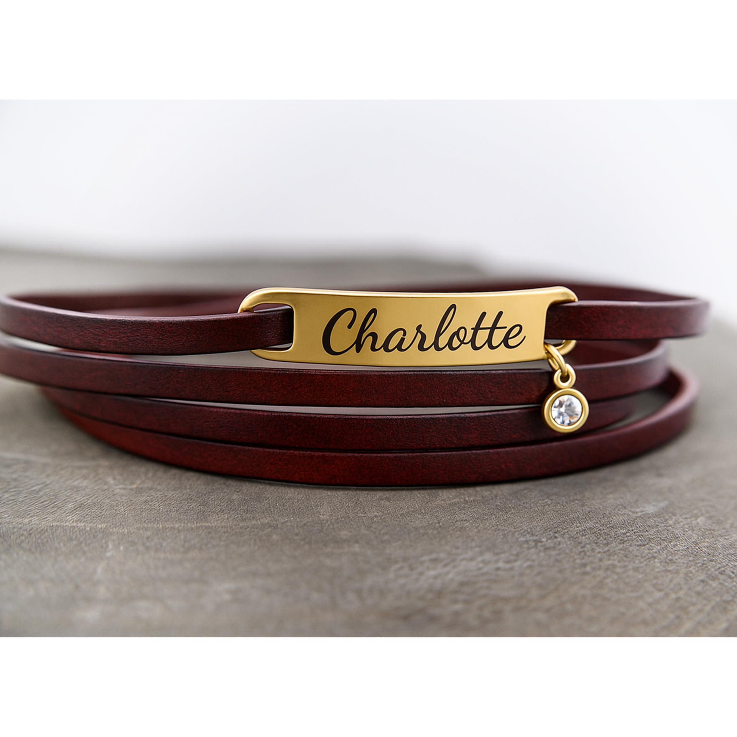 Halsband Personalisiert Damen – Lederkette mit Gravur | Halskette mit Namen, Choker Kette mit Geburtsstein Anhänger | Kropfband Braun | Geschenke aus Leder für Frauen | Geschenk beste Freundin Schmuck