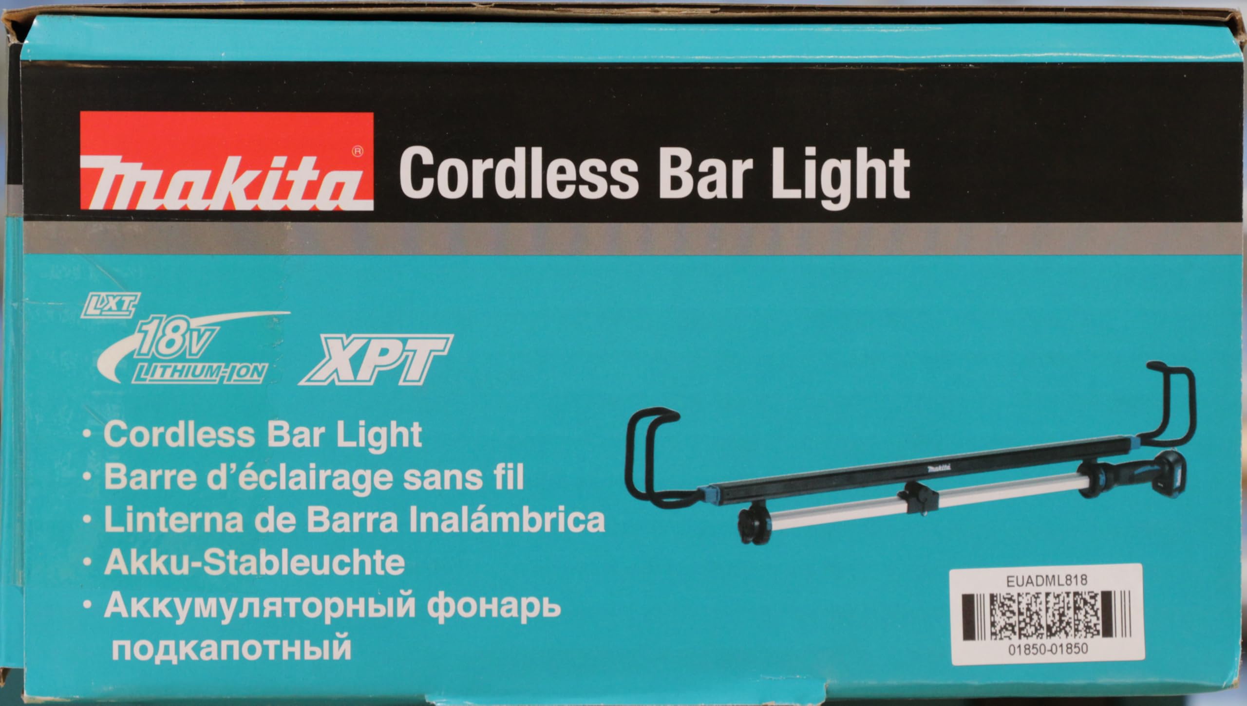 Makita DML818 LED-Akku-Stableuchte 14,4V-18V (ohne Akku & Ladegerät), max. 1700 Lumen, 3 Beleuchtungsmodi, teleskopier- und klappbar