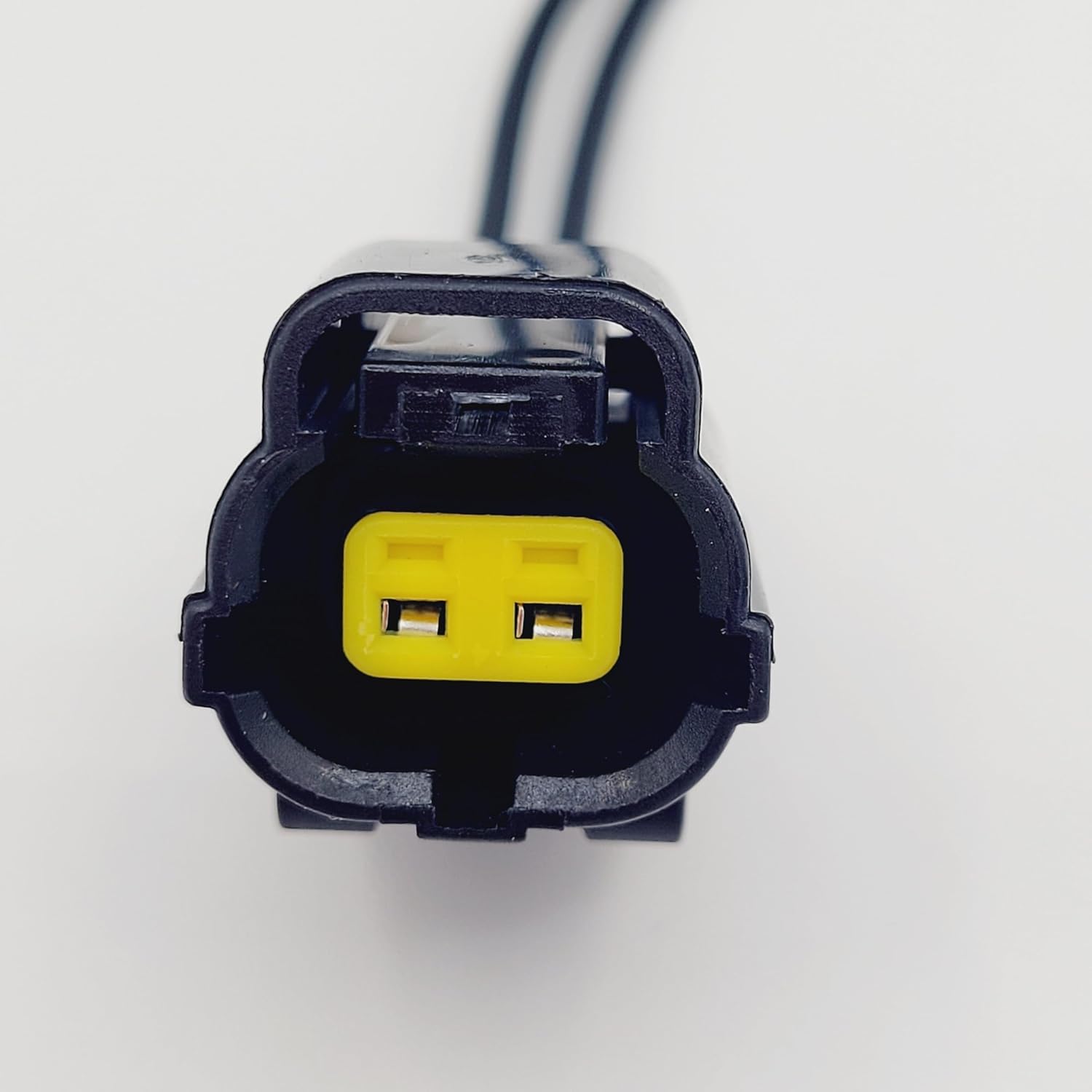Fuel Pump connector pigtail for Honda Ruckus, Metropolitan scooter, electric fuel pump # 16710-GET-013, 16710-GET-003, and Honda GY6 mod.