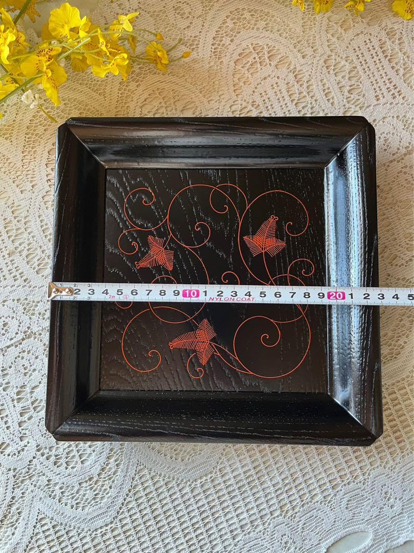 時代のある　希少　 四方盆　茶道具　松平氏焼印　茶入を飾る盆です 時代のある 希少 四方盆 茶道具 松平氏焼印 茶入を飾る盆です