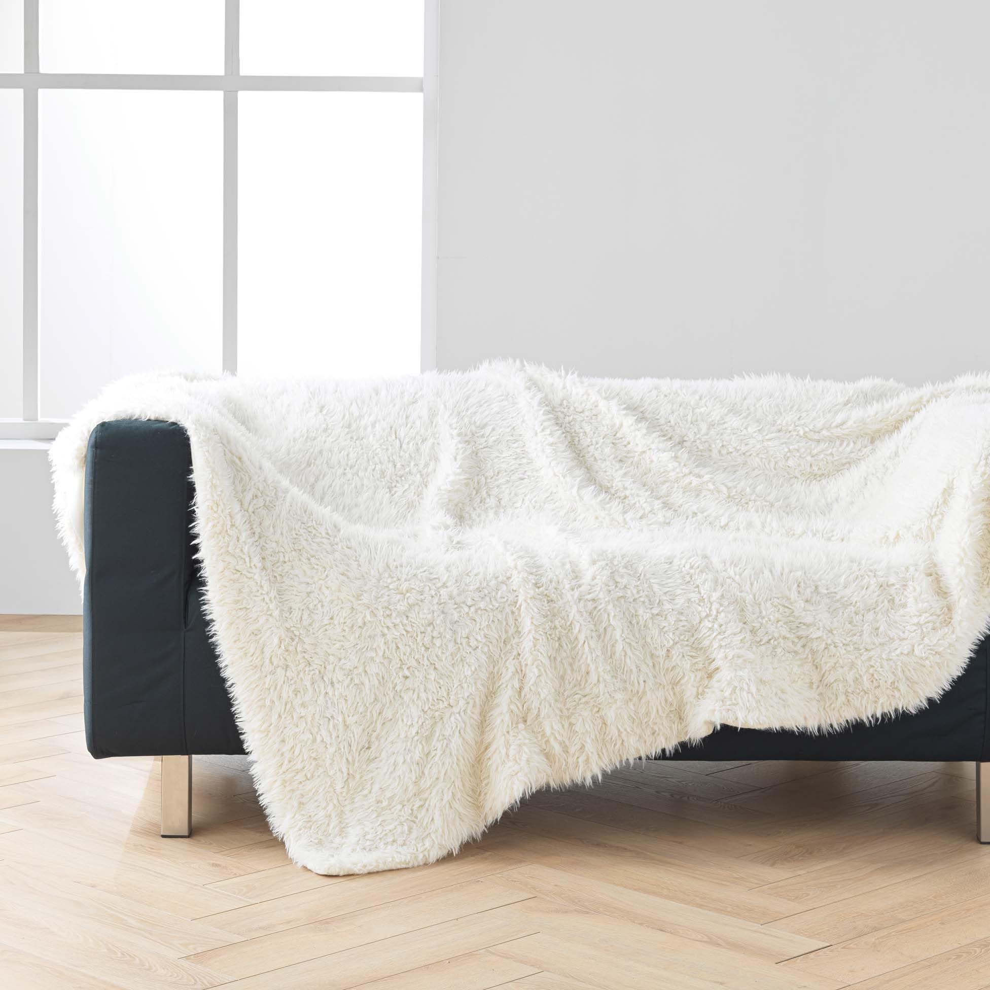 Douceur d'Intérieur, Plaid Chaud Hiver XXL (220 x 240 cm) Mouton Naturel, Imitation Fourrure et Polaire
