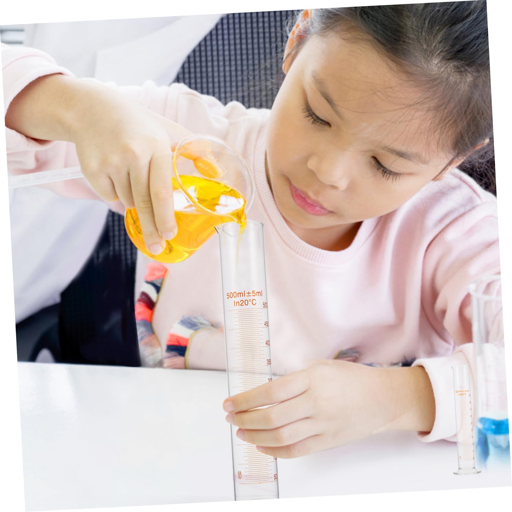 Hochborosilikat Messzylinder aus Glas 500ml für Chemie