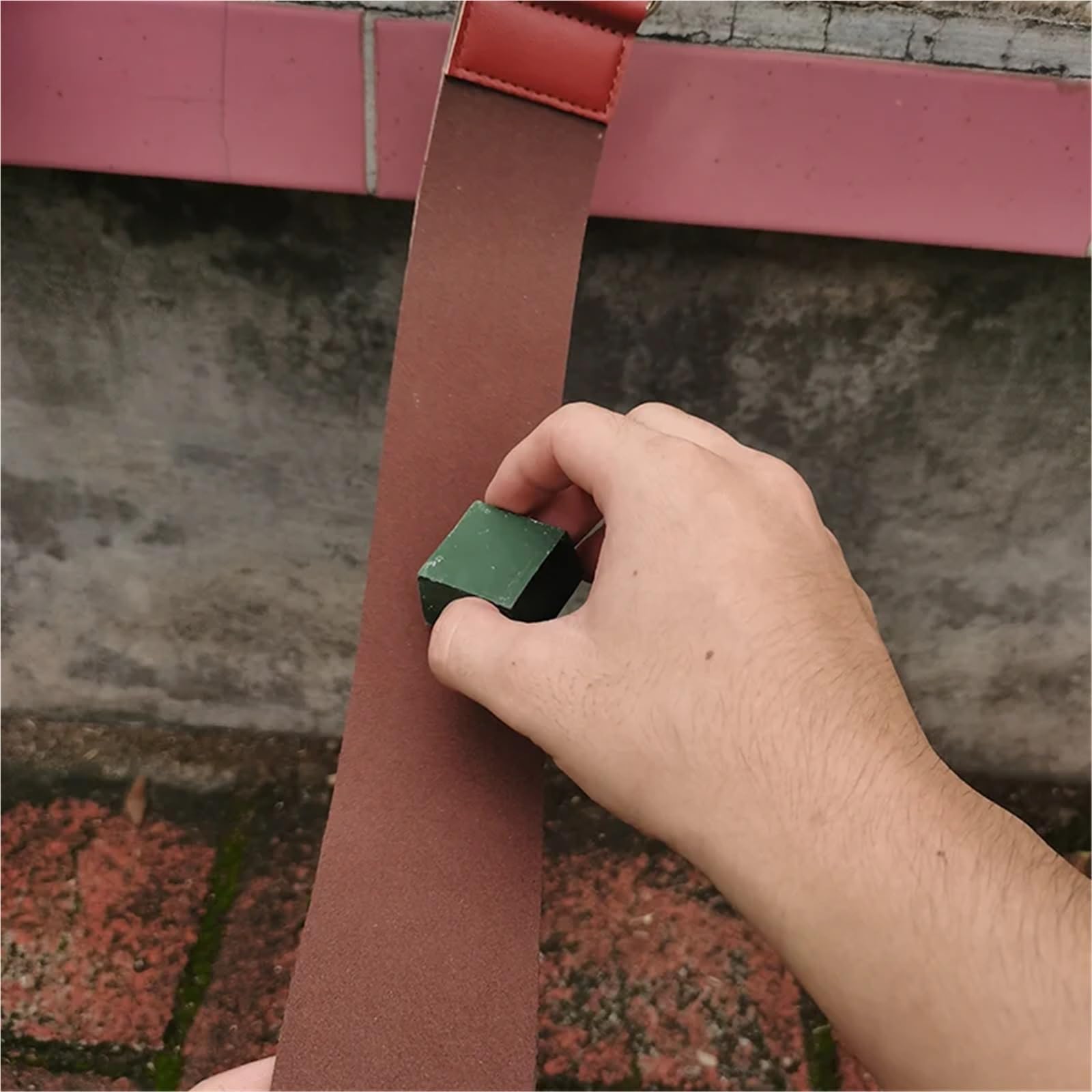 Cinghia abrasiva in pelle Affilacoltelli in pelle, cinghia da barbiere, cintura dritta, coltello pieghevole, affilacoltelli, for affilatura(Color 1-2pcs)